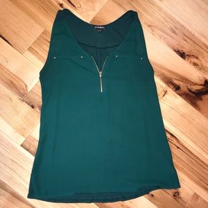 ⚡️EUC Express green tank with gold zipper